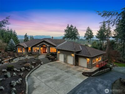 514 Wayne's Ridge Circle , Camano Island, WA 98282