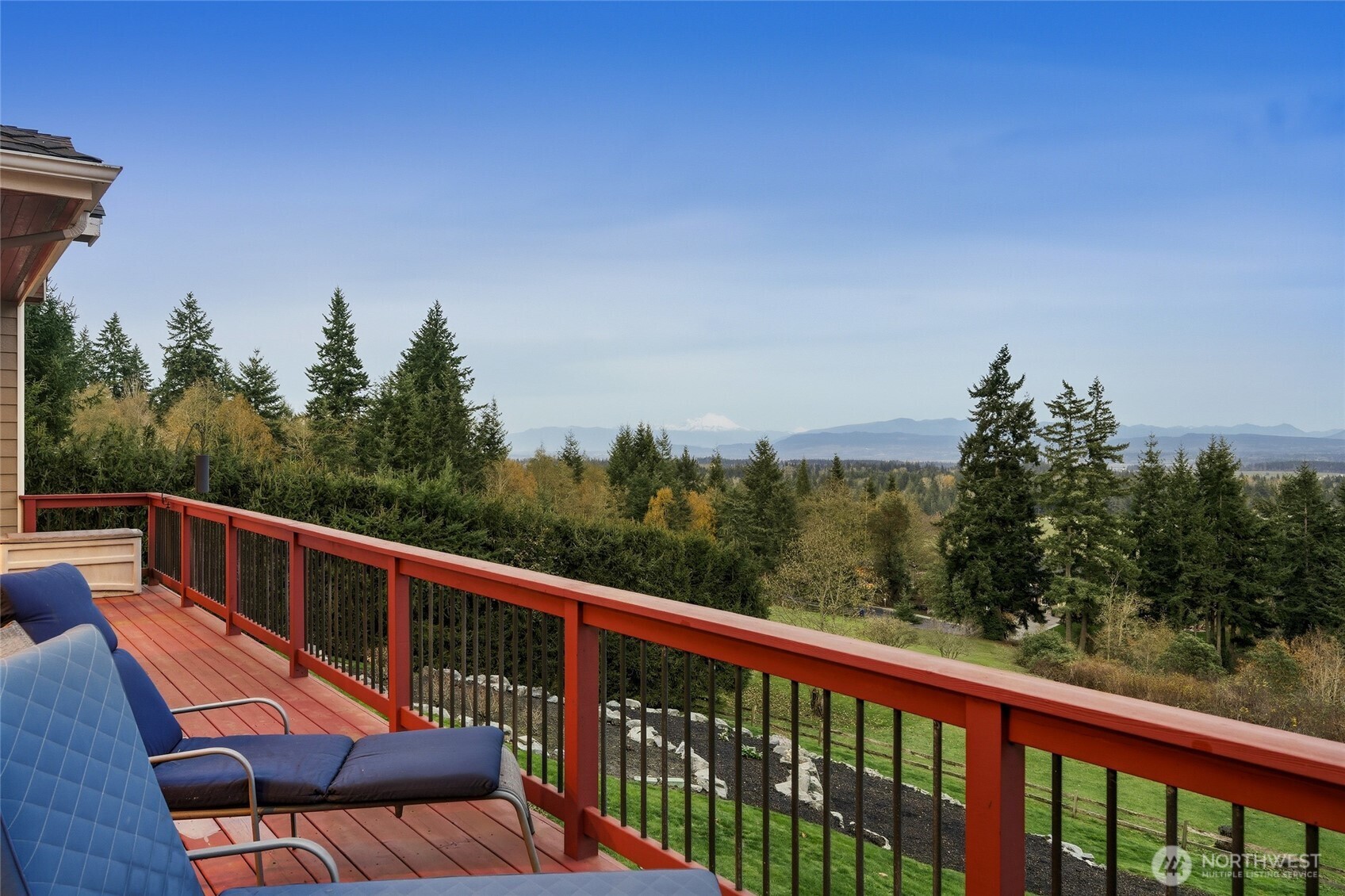 514 Wayne's Ridge Circle , Camano Island, WA 98282