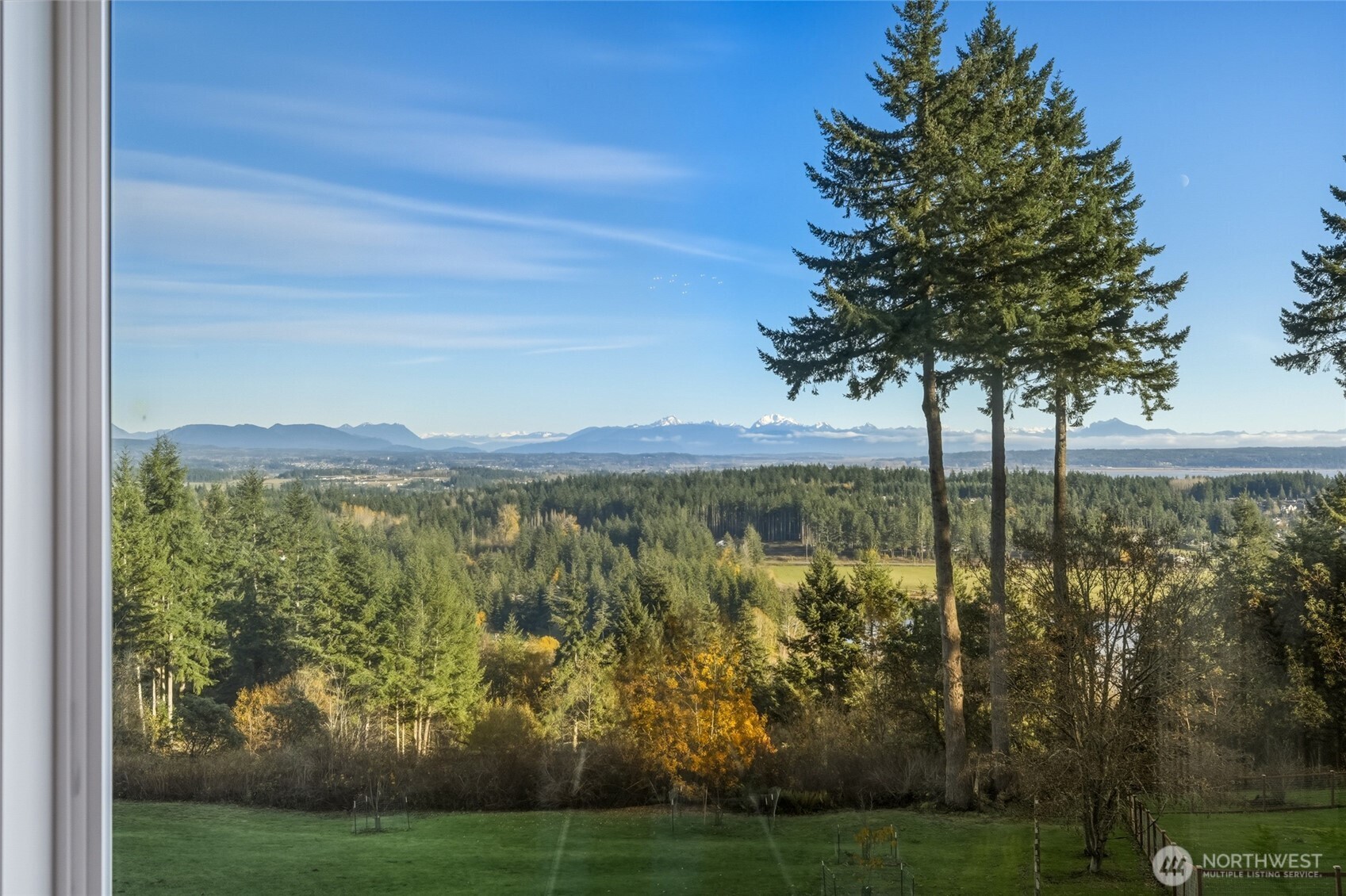 514 Wayne's Ridge Circle , Camano Island, WA 98282