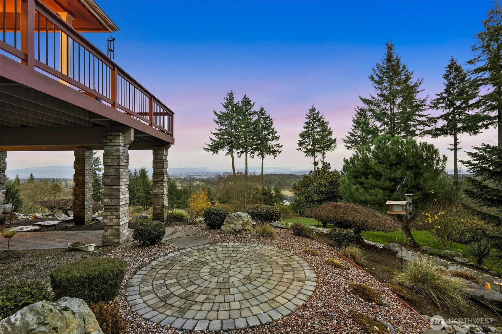 514 Wayne's Ridge Circle , Camano Island, WA 98282