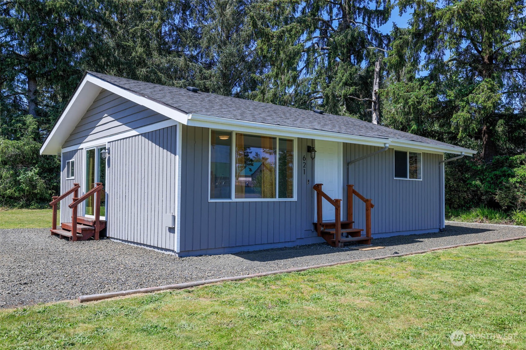621 N Broadway , Westport, WA 98595