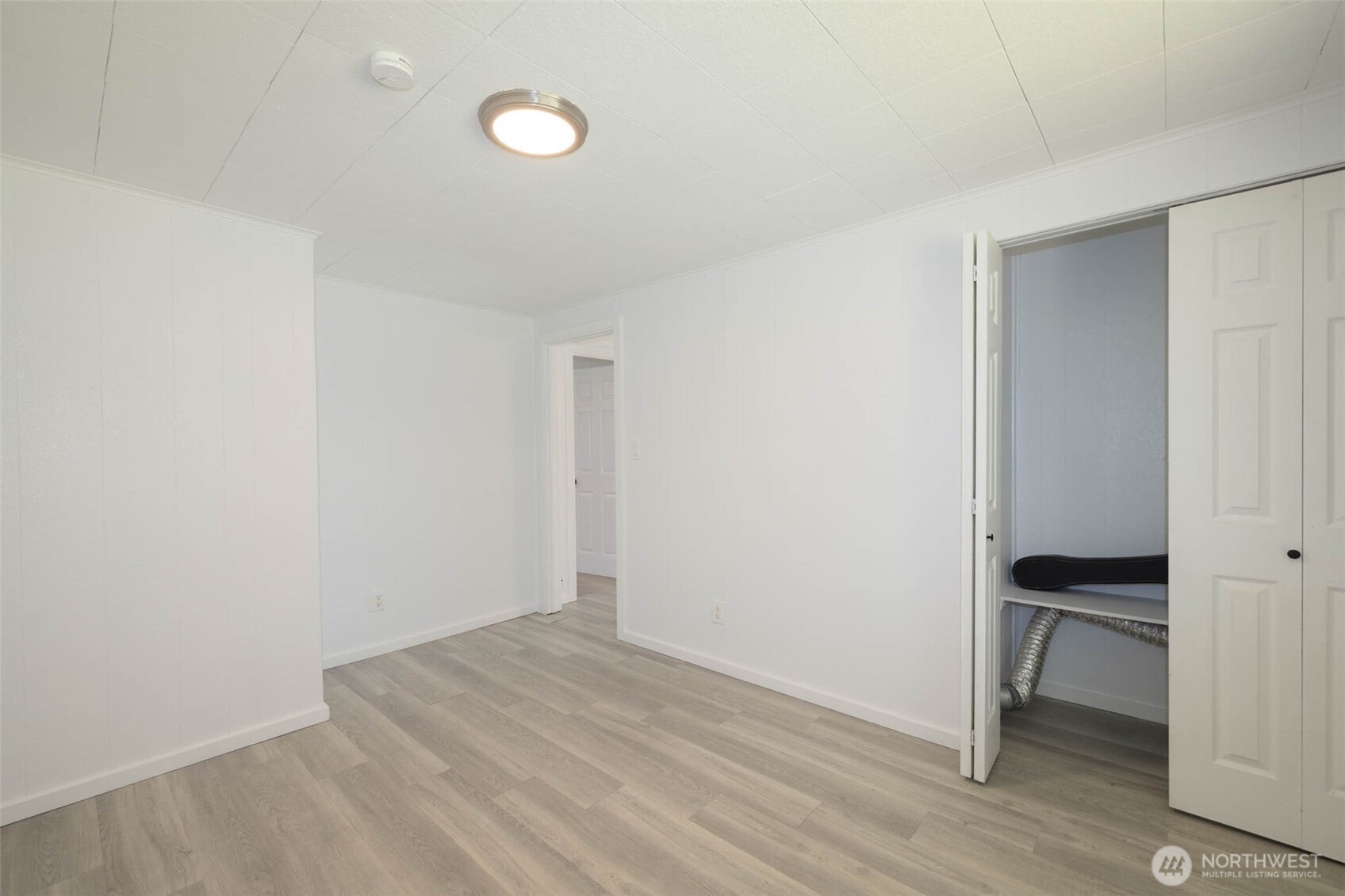 621 N Broadway , Westport, WA 98595