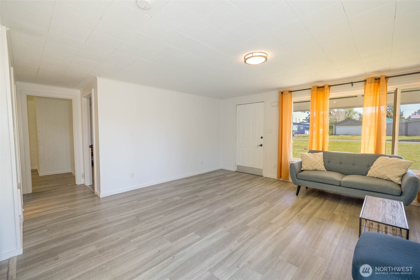 621 N Broadway , Westport, WA 98595