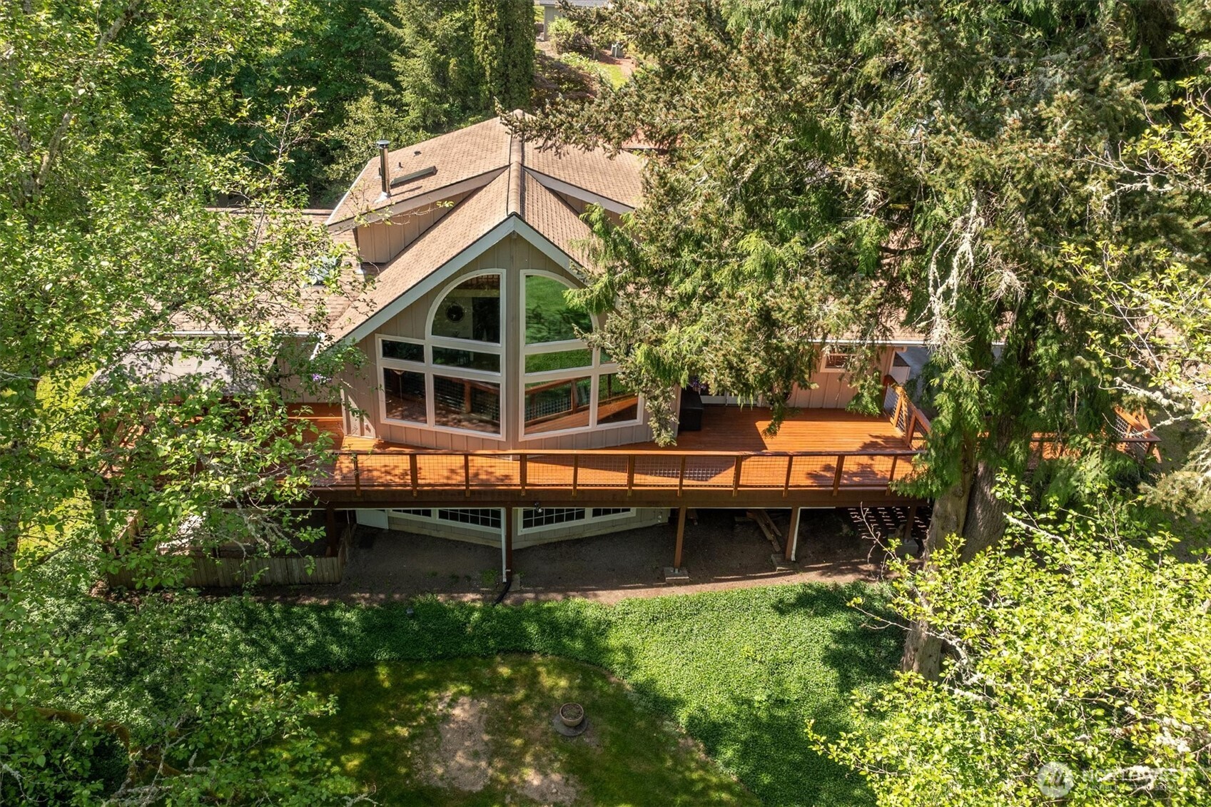 672 Walker Road , Kelso, WA 98626