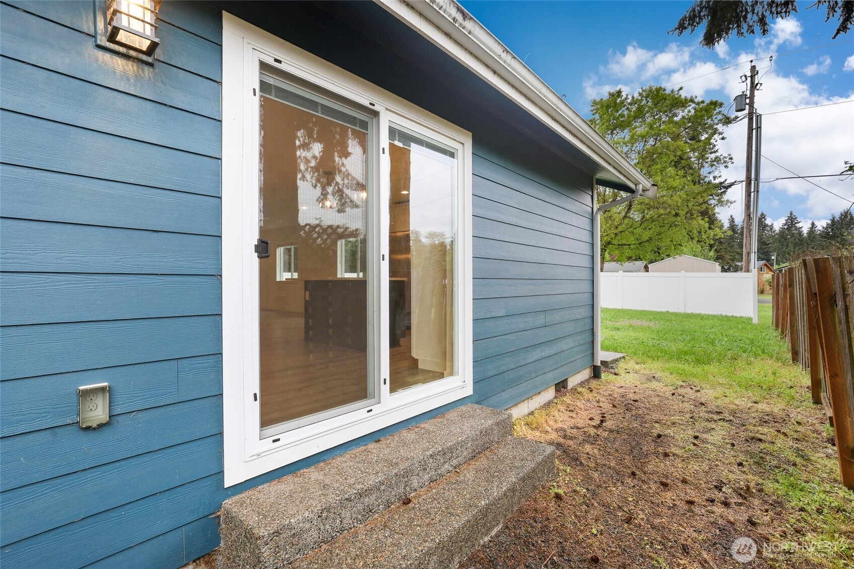 9815 178th Way SW, Rochester, WA 98579-9559