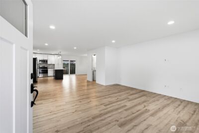 9815 178th Way SW, Rochester, WA 98579-9559 - Photo 4
