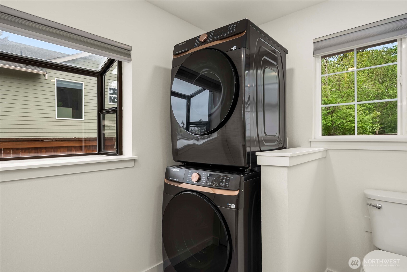 10112 SE 200th Street , Kent, WA 98031