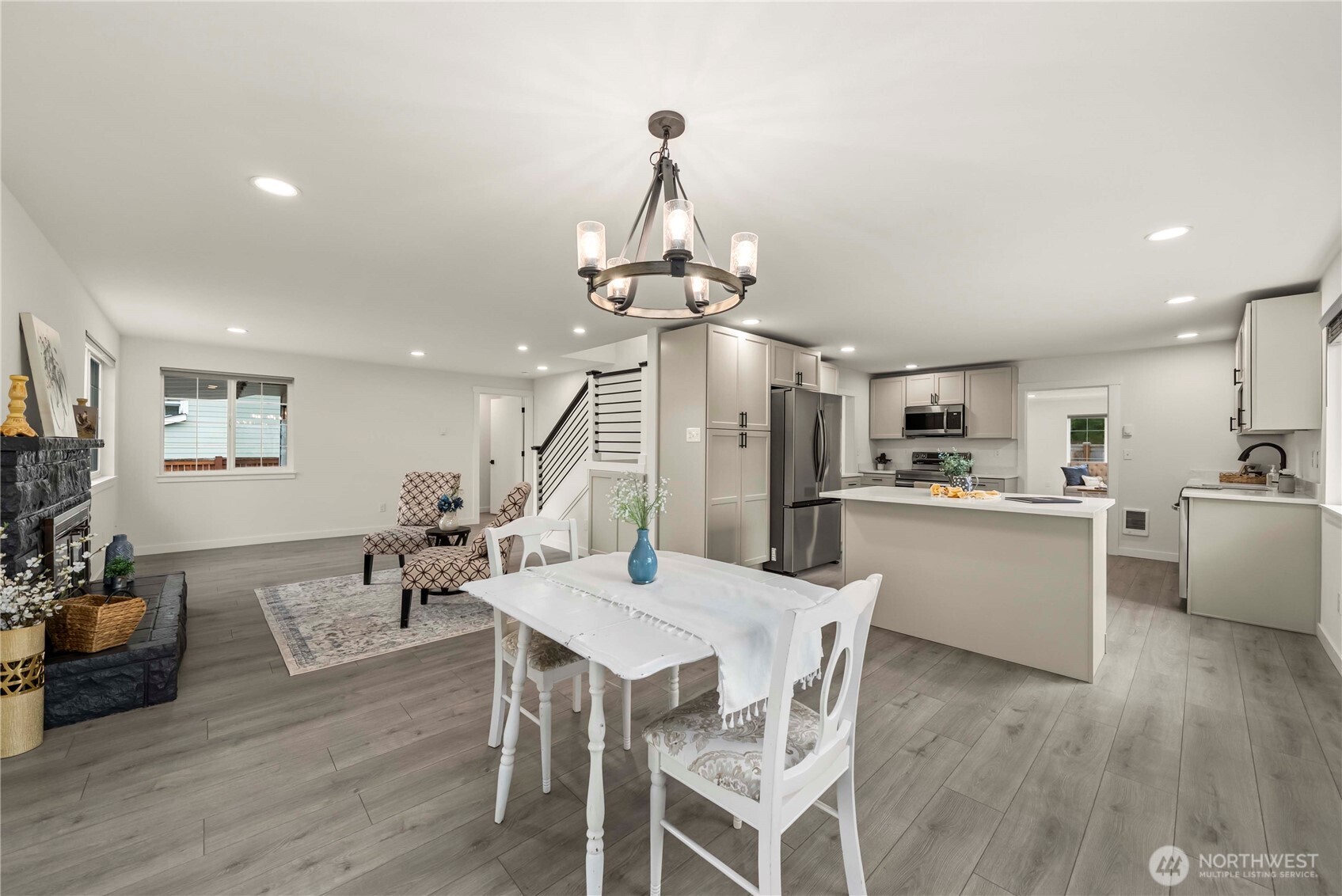 10112 SE 200th Street , Kent, WA 98031
