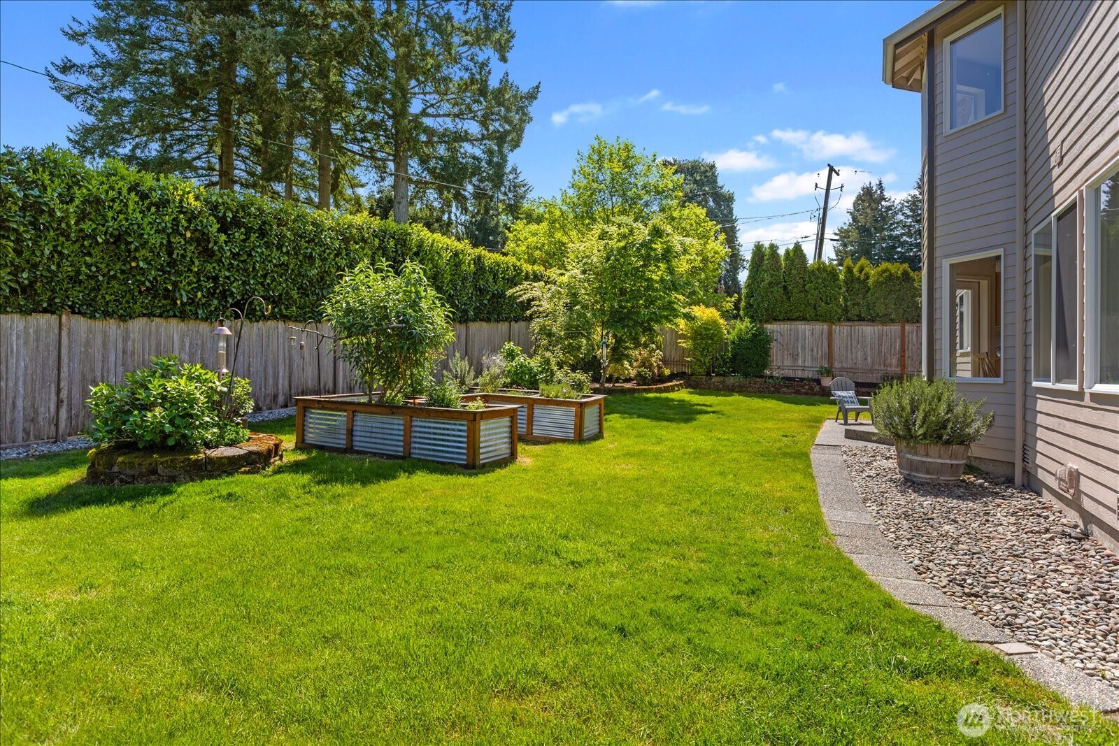 7205 NE 147th Place , Kenmore, WA 98028