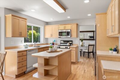 7205 NE 147th Place , Kenmore, WA 98028 - Photo 8