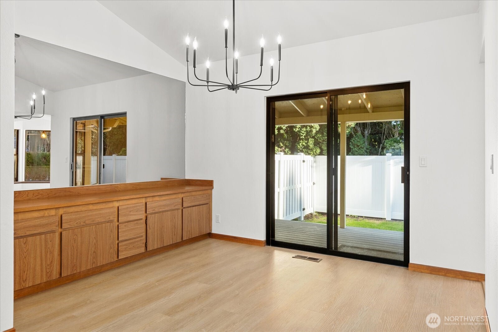 1935 F Street SE #14, Auburn, WA 98002