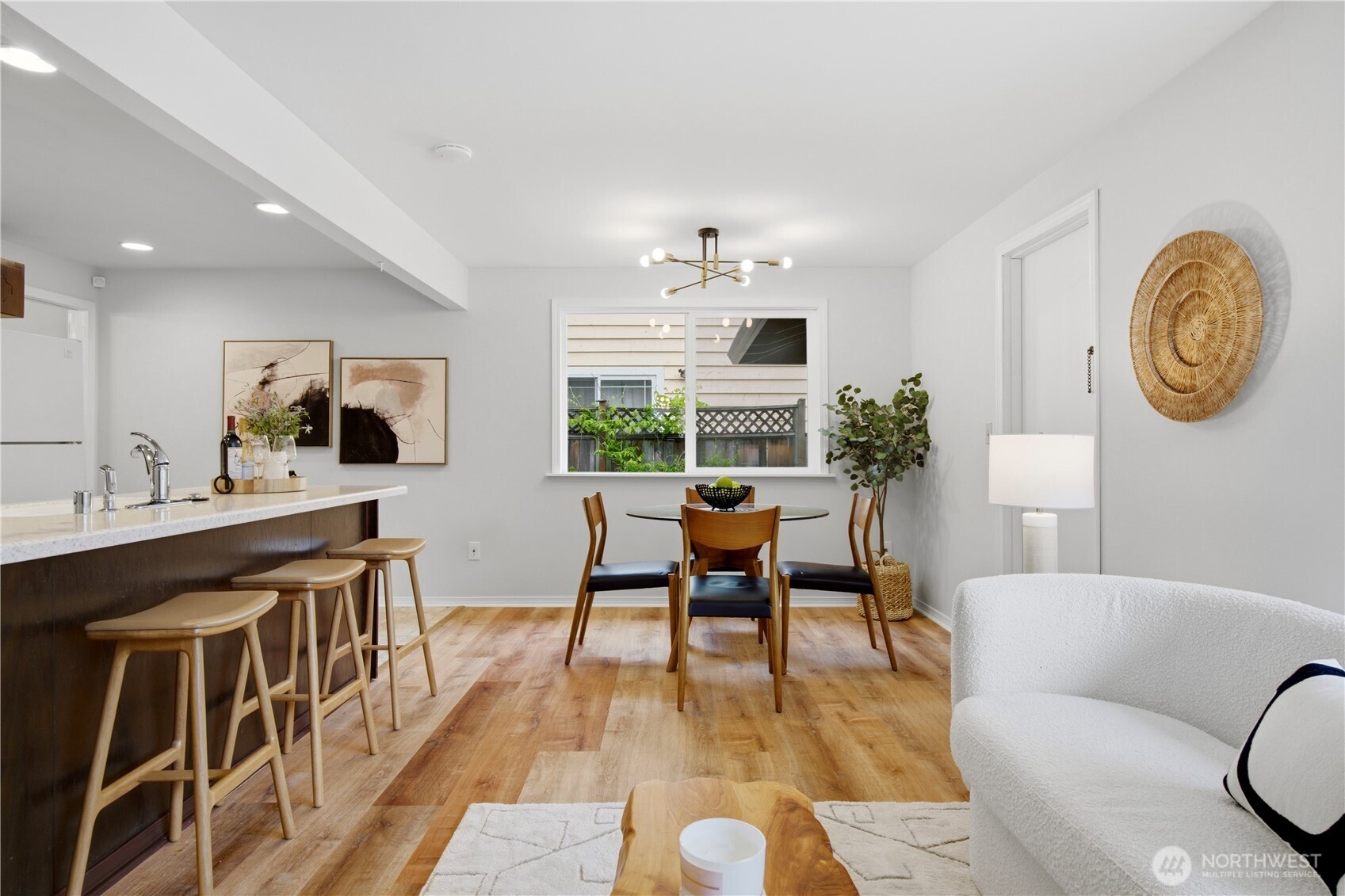 1011 179th Place NE, Bellevue, WA 98008