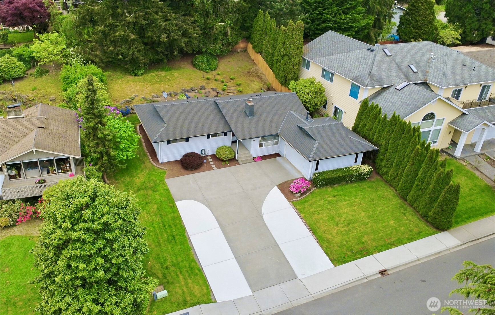 1011 179th Place NE, Bellevue, WA 98008