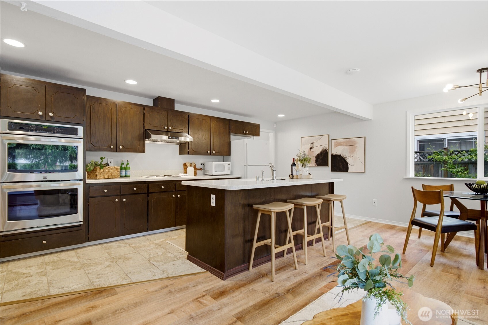 1011 179th Place NE, Bellevue, WA 98008