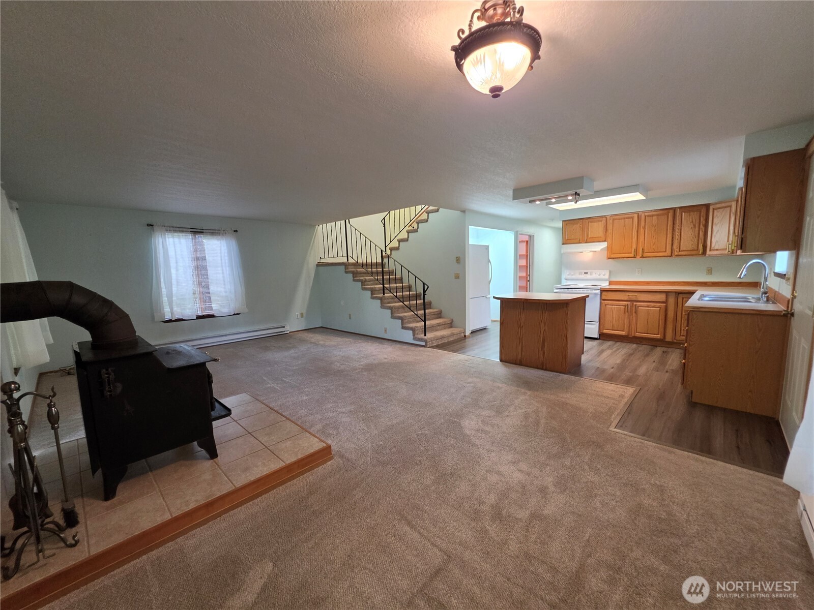 130 NE Evergreen Drive , Tahuya, WA 98588