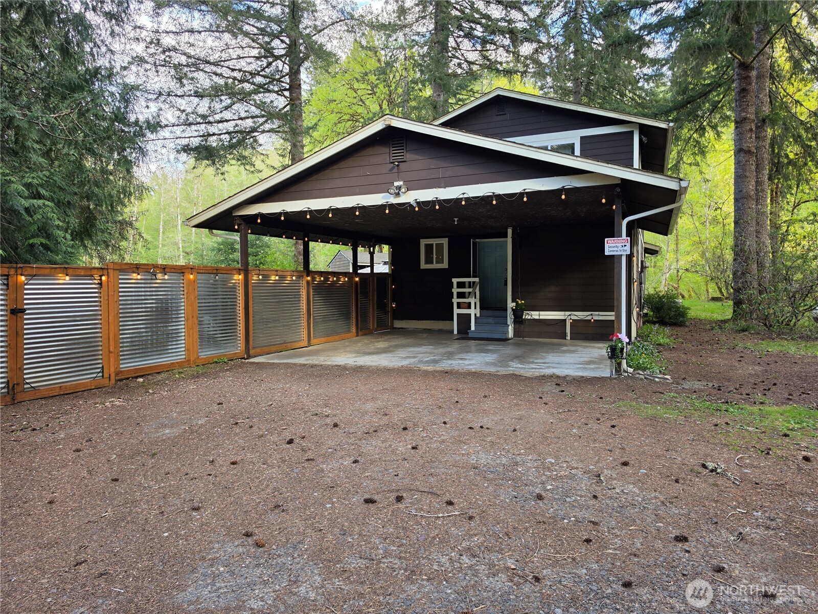 130 NE Evergreen Drive , Tahuya, WA 98588