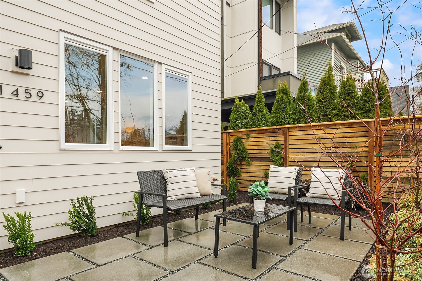 1453 22nd Avenue , Seattle, WA 98122