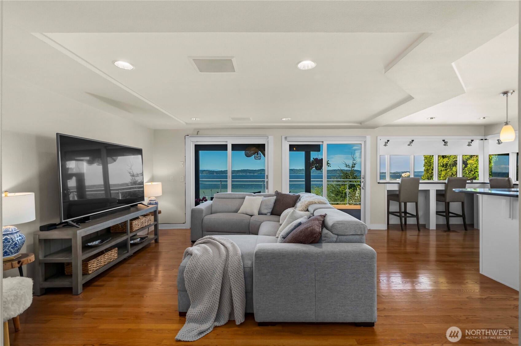 3626 SW Dash Point Road , Federal Way, WA 98023