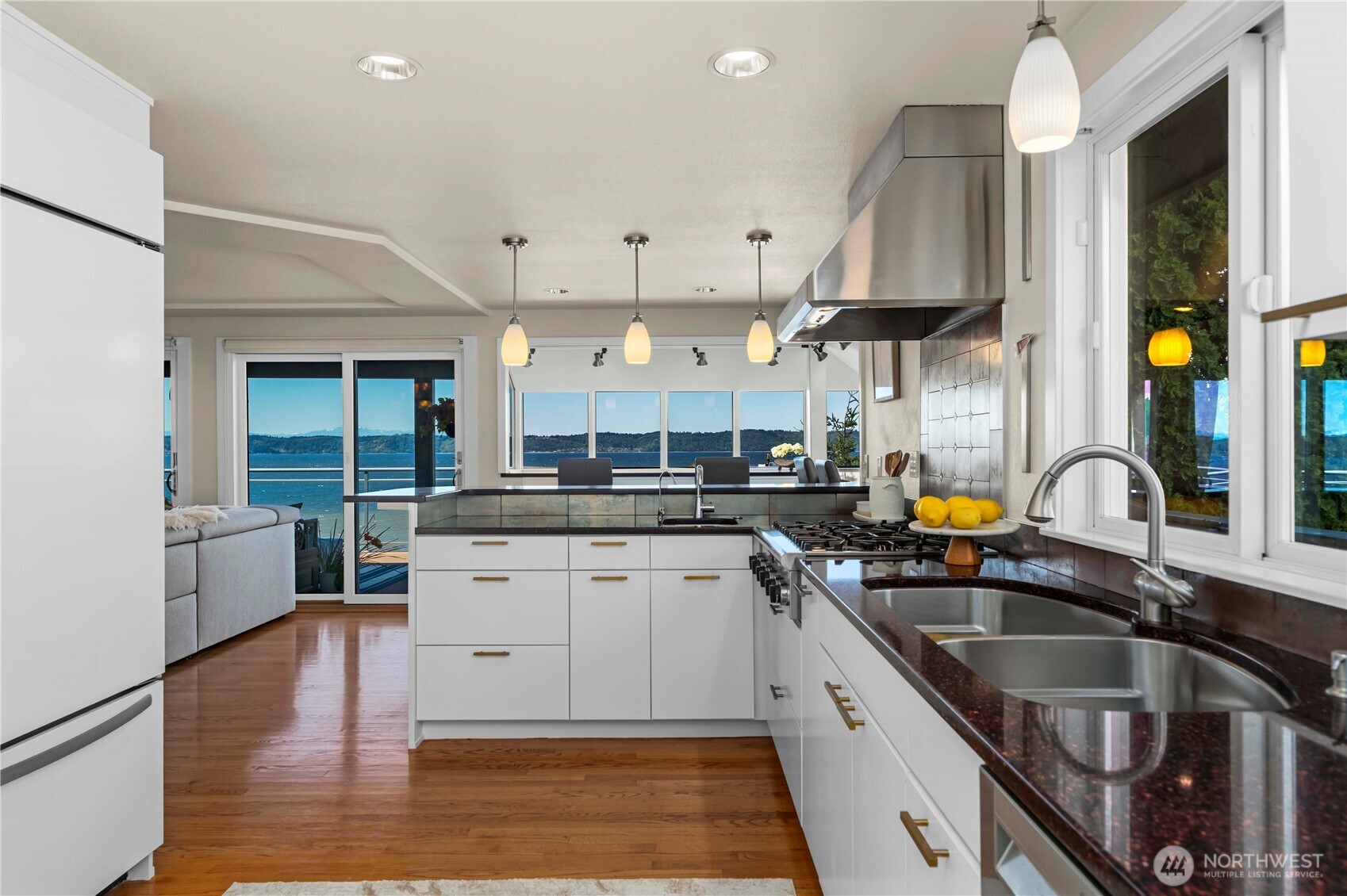 3626 SW Dash Point Road , Federal Way, WA 98023