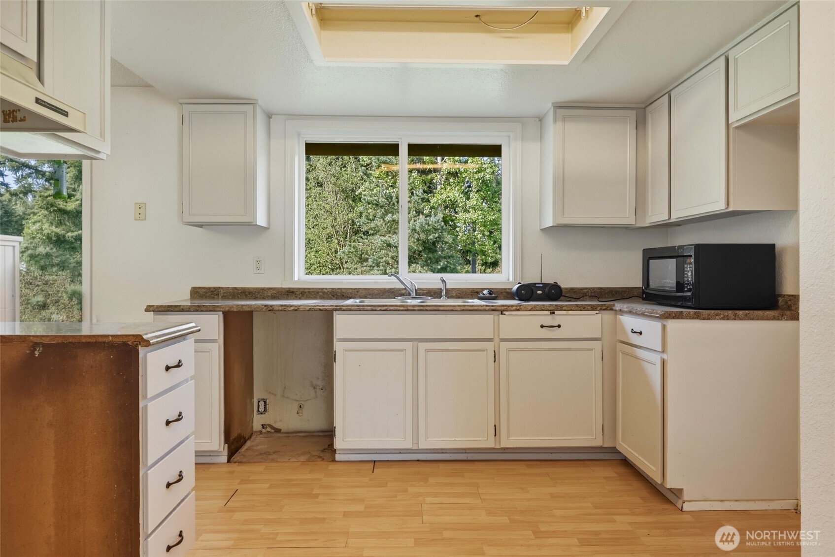 37214 Allen Road S, Roy, WA 98580-9184