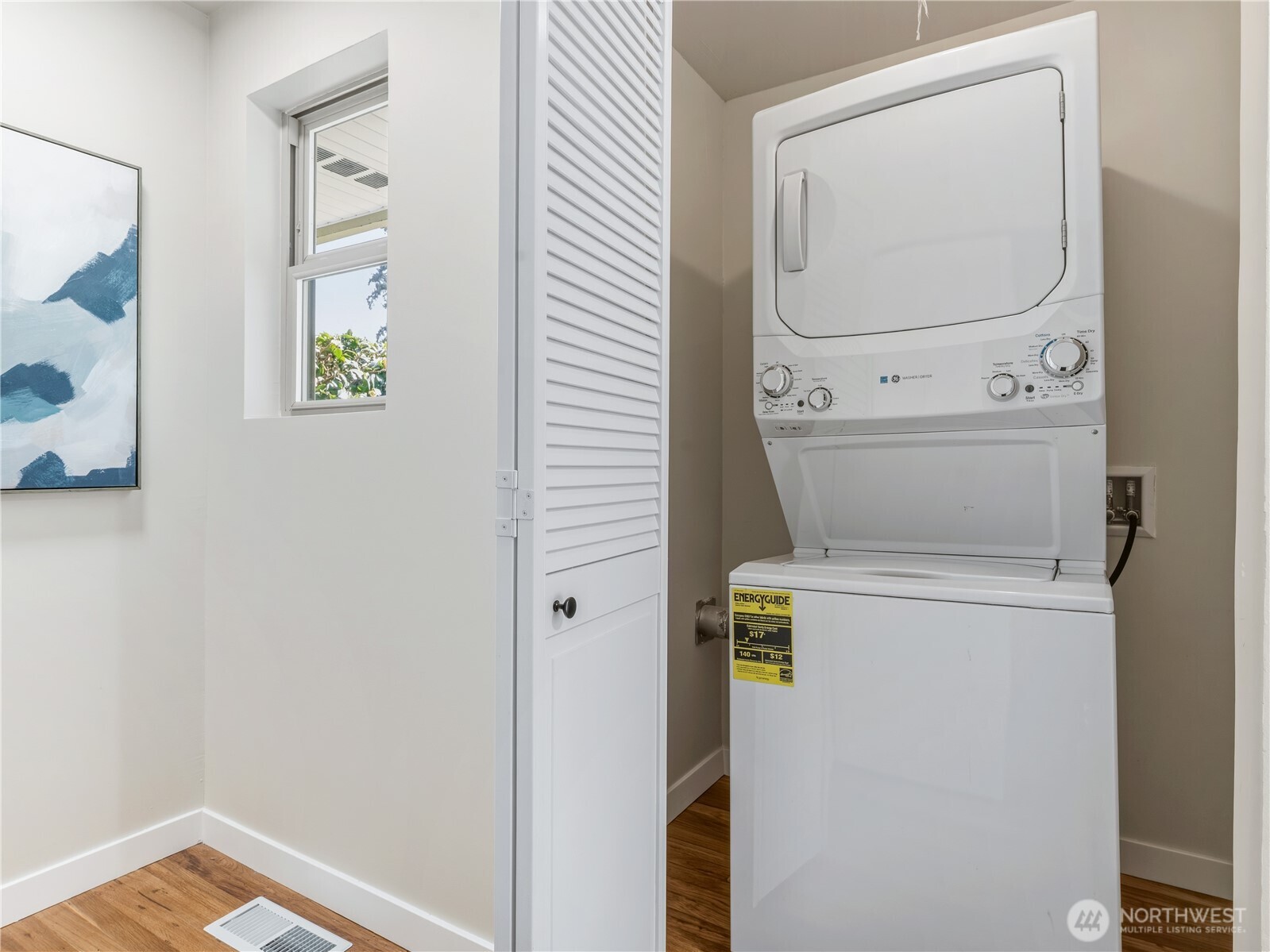 1035 147th Avenue SE, Bellevue, WA 98007
