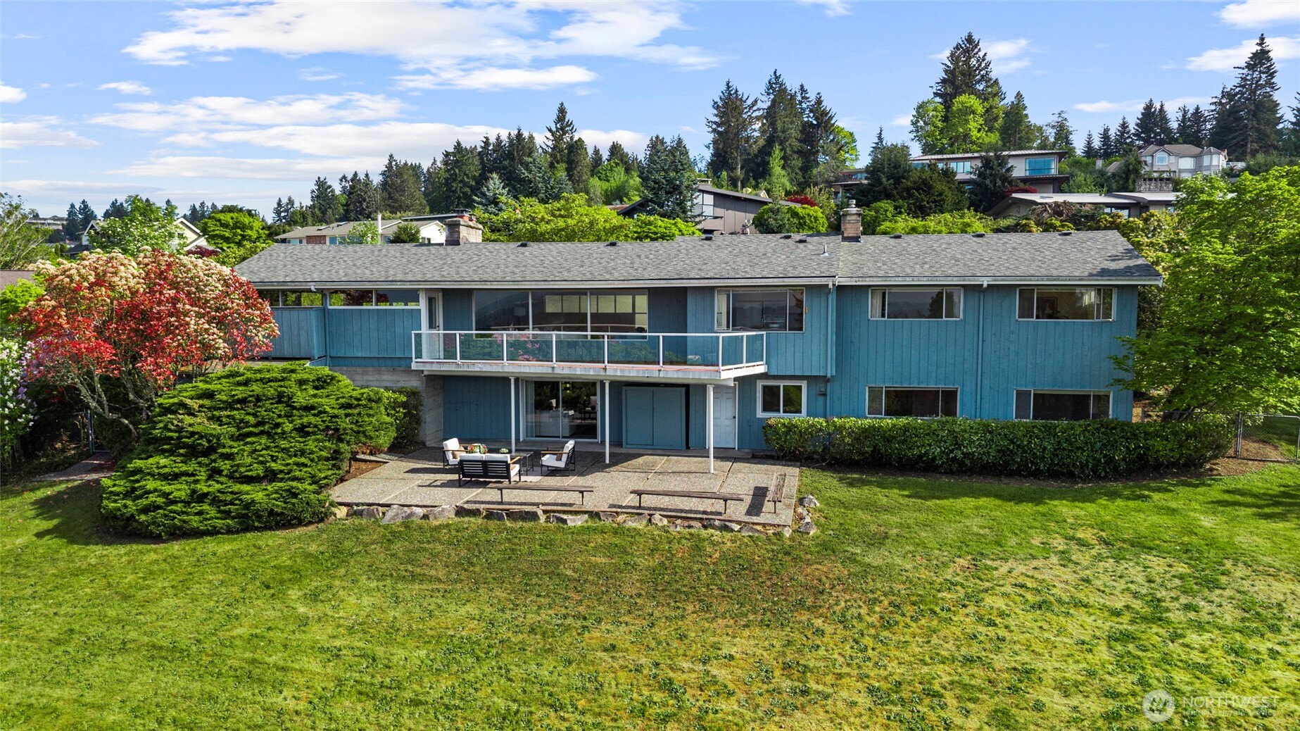 14508 SE 50th Street , Bellevue, WA 98006