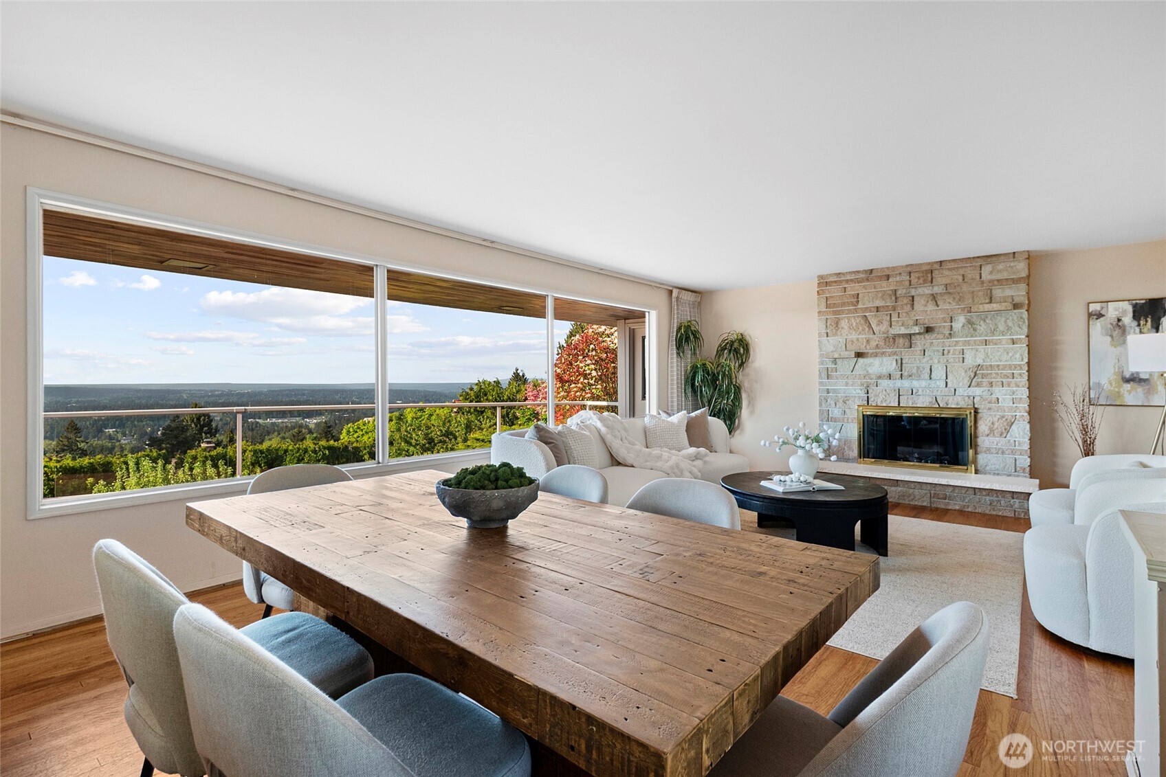 14508 SE 50th Street , Bellevue, WA 98006