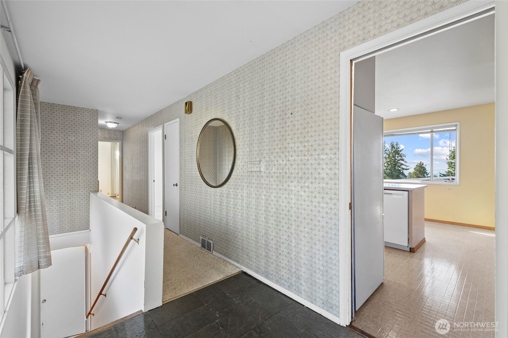 14508 SE 50th Street , Bellevue, WA 98006