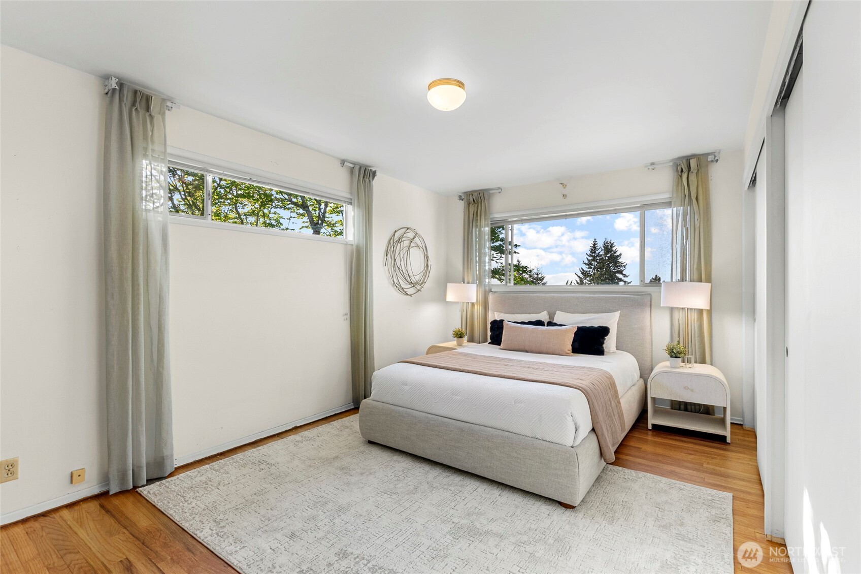 14508 SE 50th Street , Bellevue, WA 98006