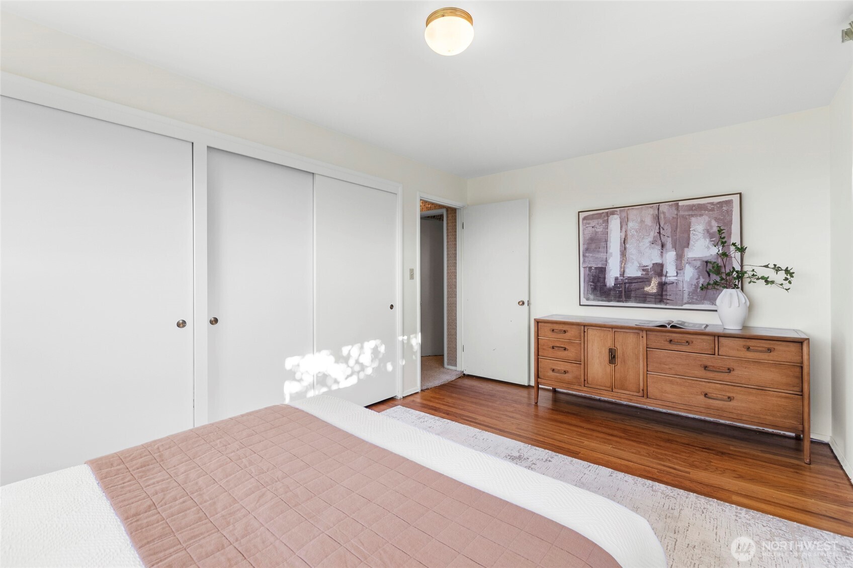14508 SE 50th Street , Bellevue, WA 98006
