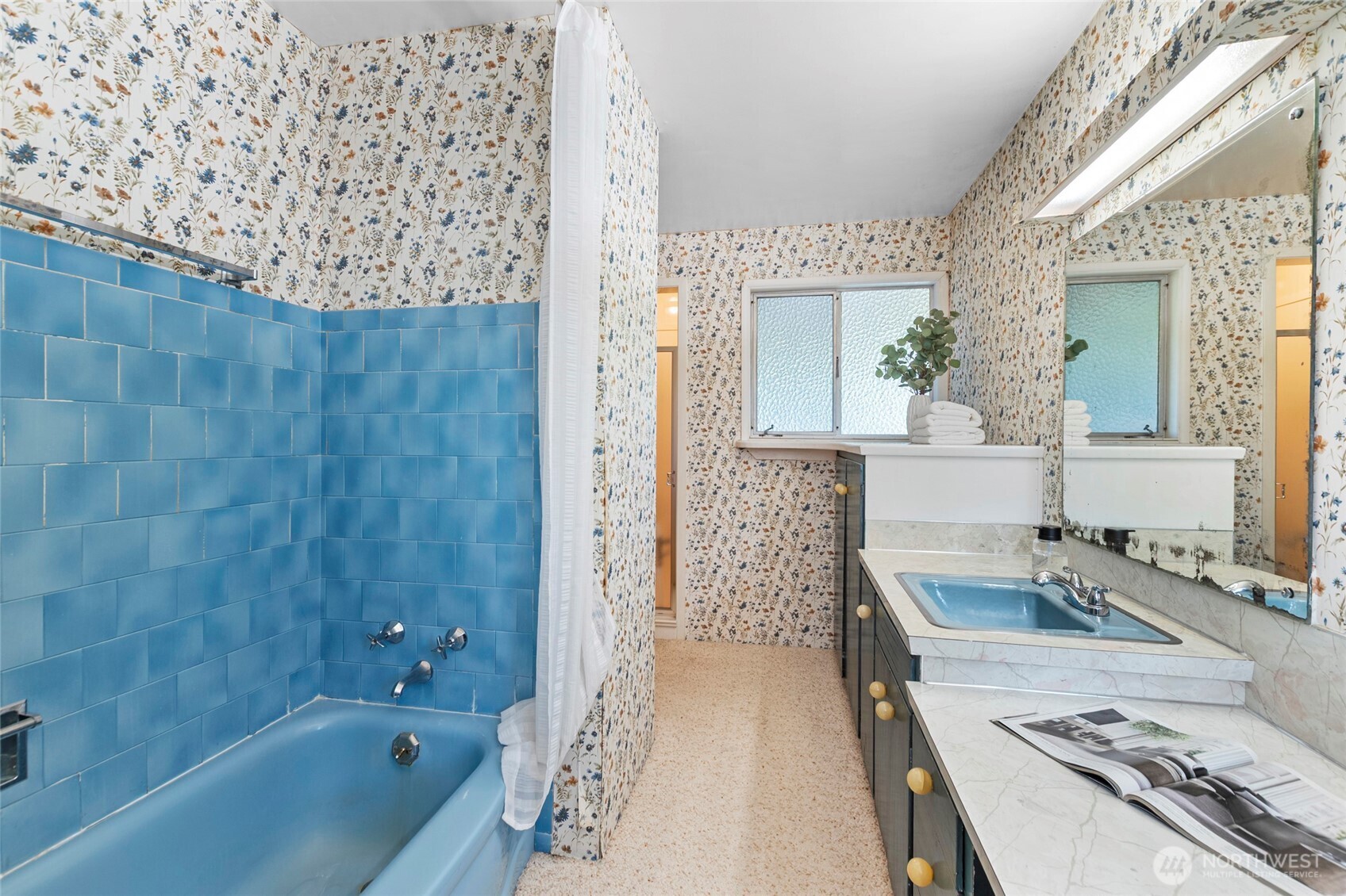 14508 SE 50th Street , Bellevue, WA 98006