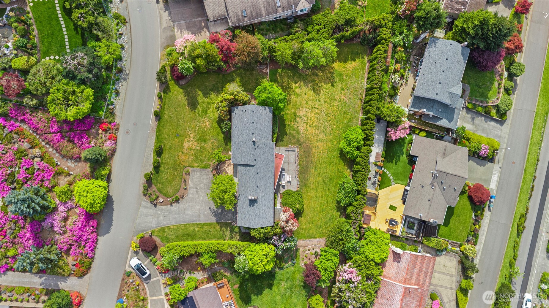 14508 SE 50th Street , Bellevue, WA 98006