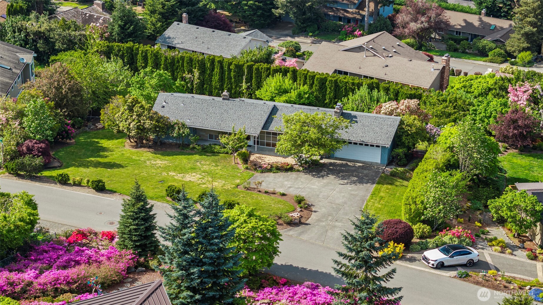 14508 SE 50th Street , Bellevue, WA 98006