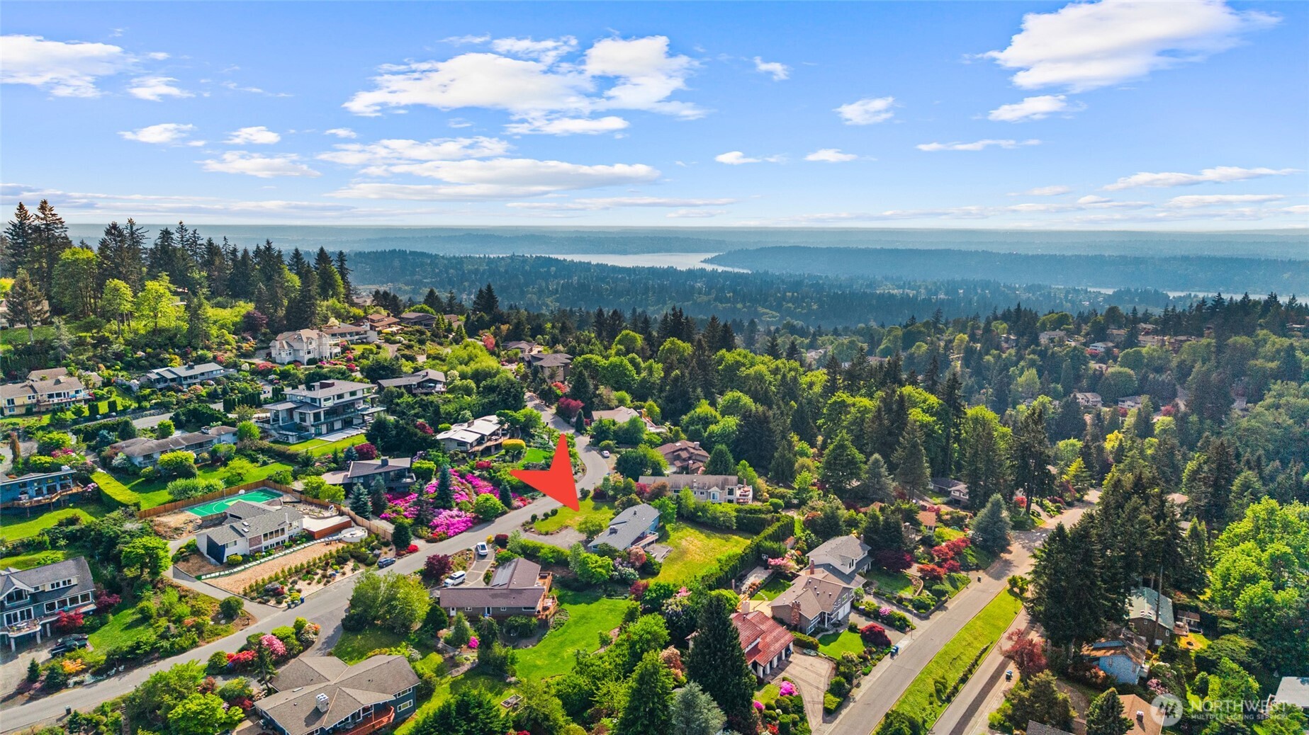 14508 SE 50th Street , Bellevue, WA 98006