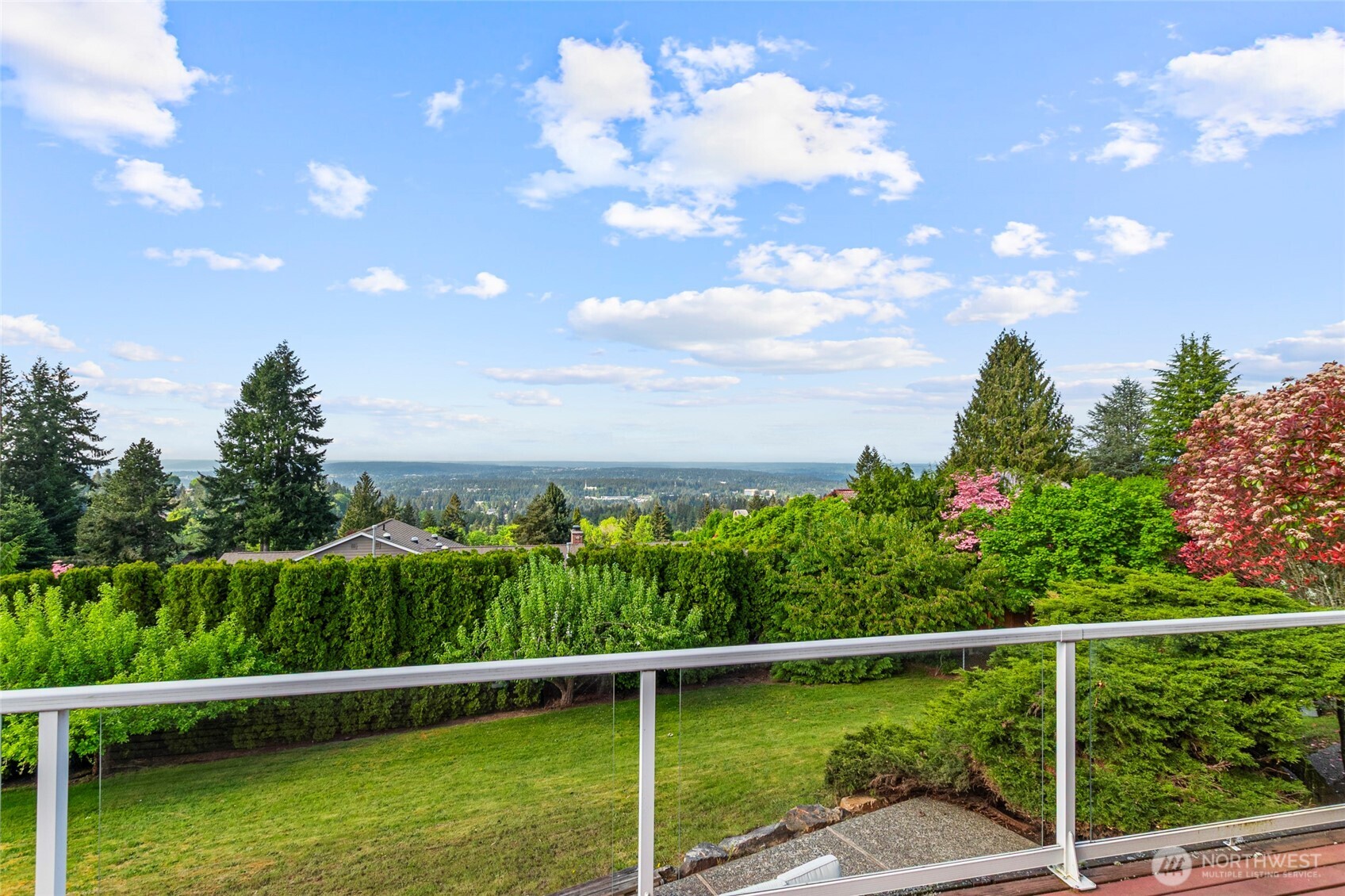 14508 SE 50th Street , Bellevue, WA 98006