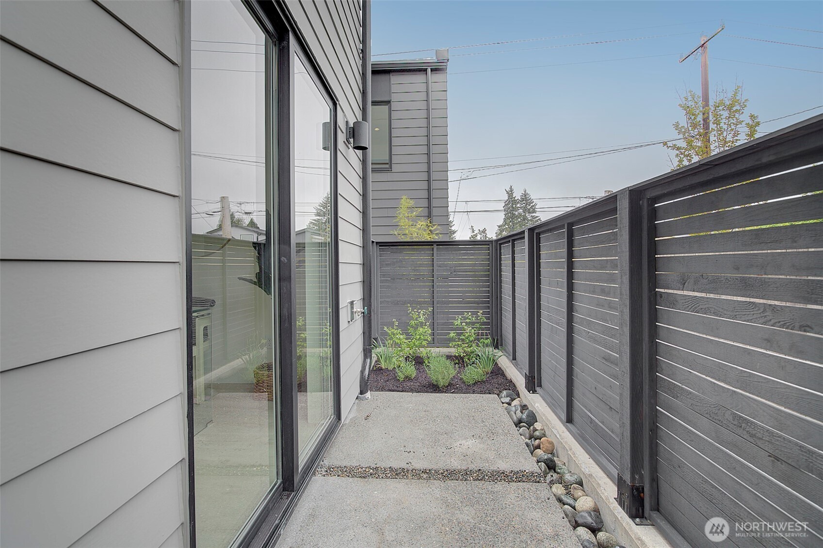 7912 34th Avenue SW #B, Seattle, WA 98126