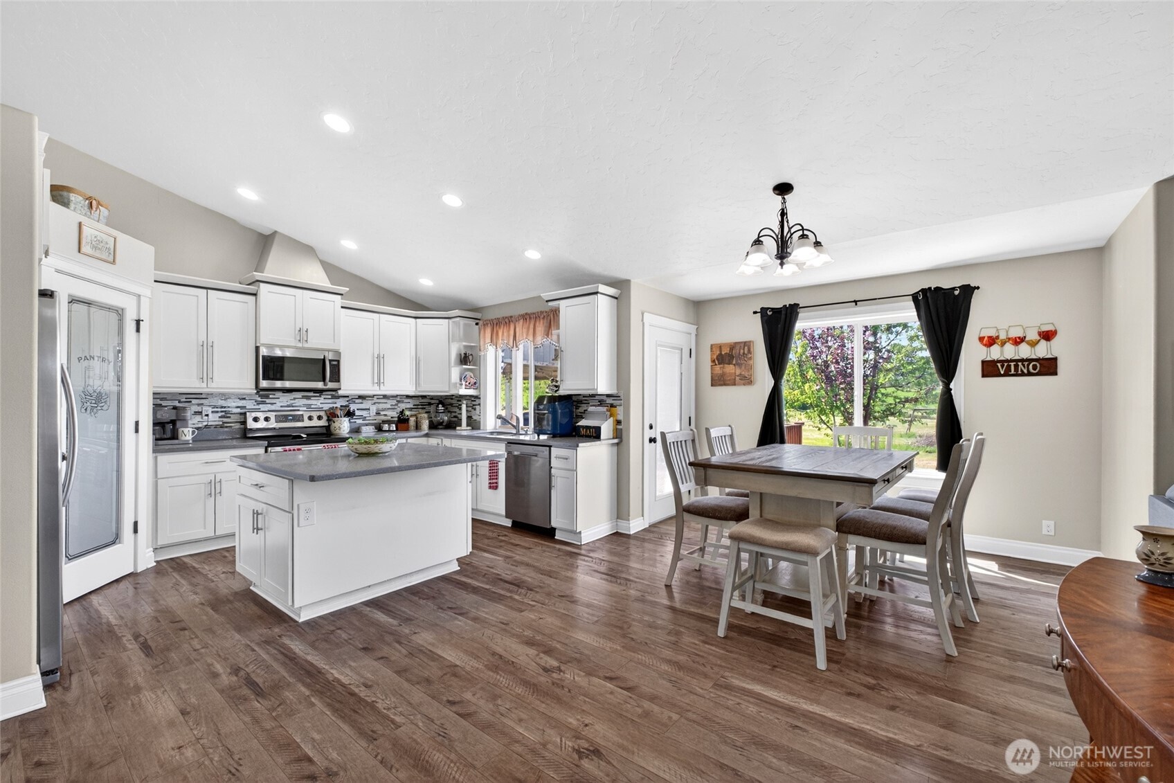 8949 Wilkensen Road SE, Yelm, WA 98597