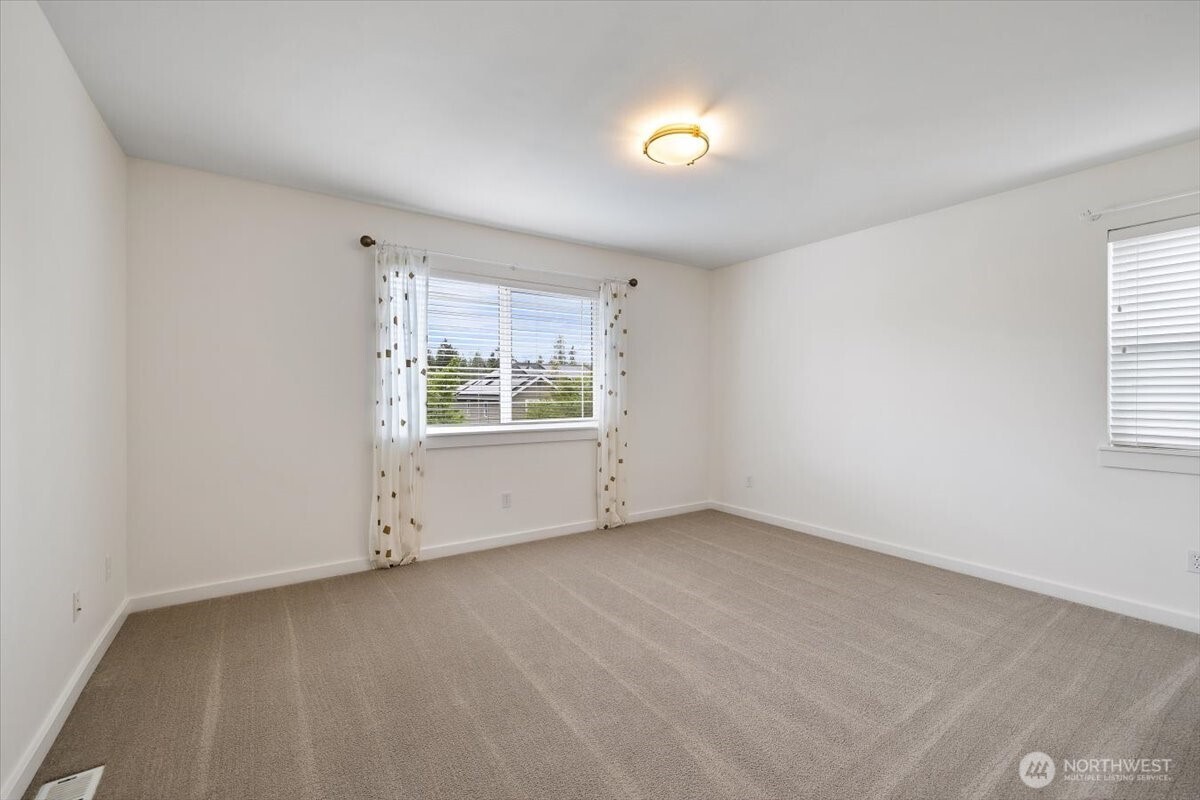15200 273rd Drive NE, Duvall, WA 98019