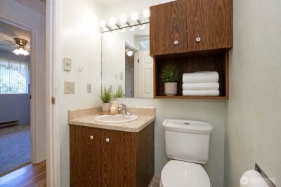 1021 S 68th Street , Tacoma, WA 98408 - Photo 23