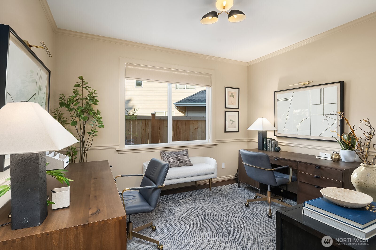 27212 SE 12th Place , Sammamish, WA 98075