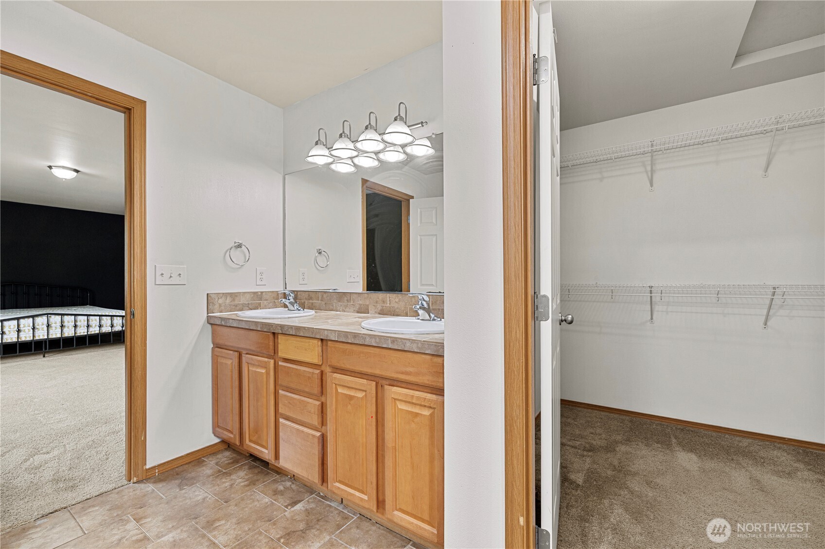 1232 NW Kathleen Drive , Oak Harbor, WA 98277
