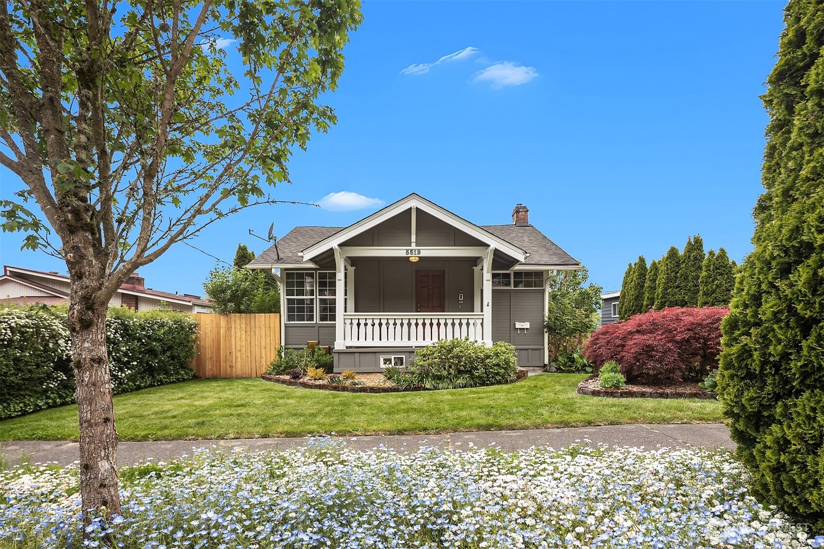 5519 18th Avenue S, Seattle, WA 98108