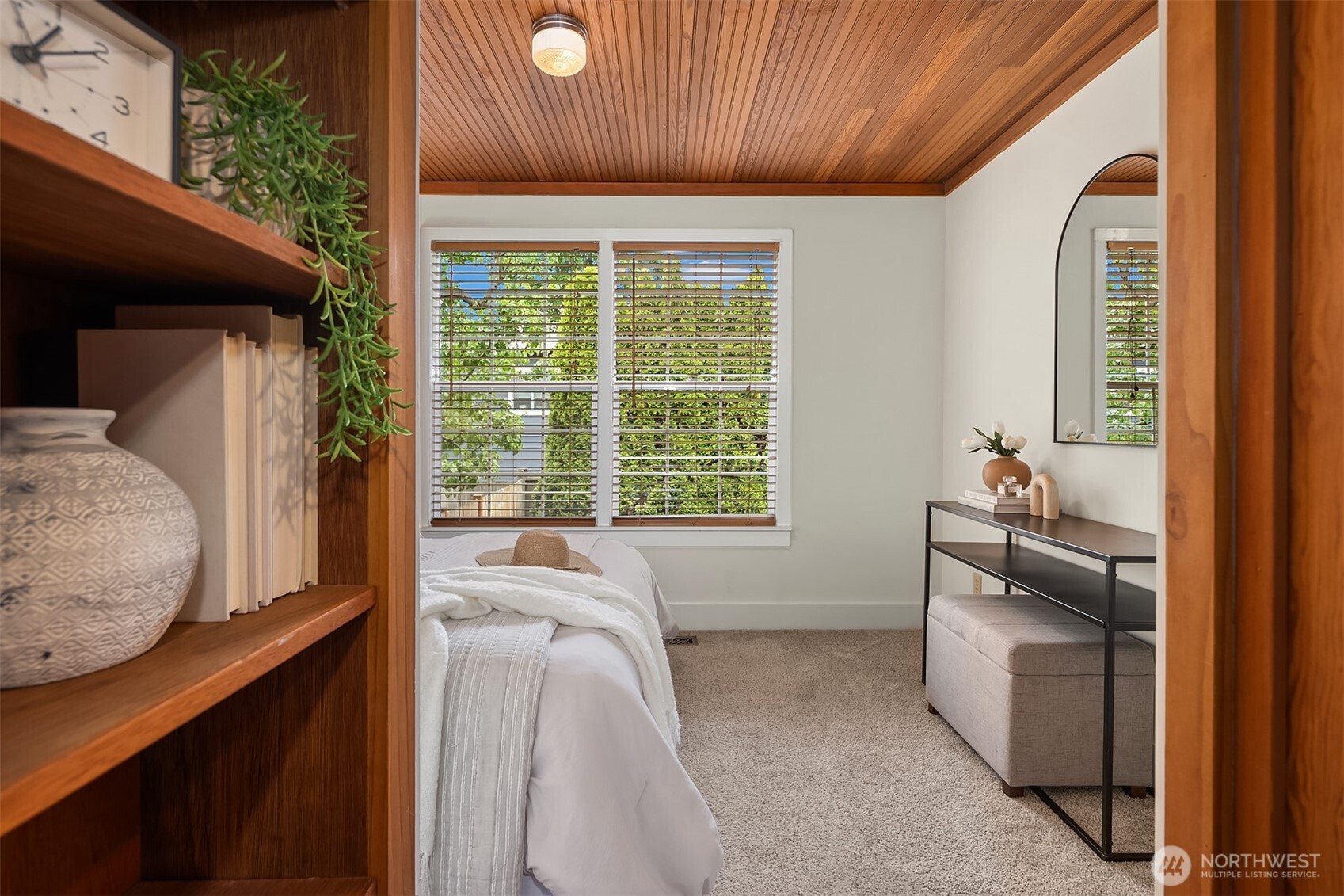5519 18th Avenue S, Seattle, WA 98108