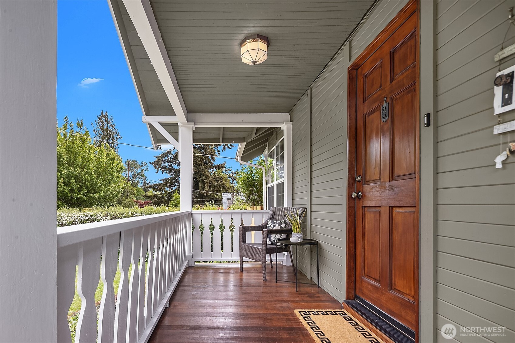 5519 18th Avenue S, Seattle, WA 98108