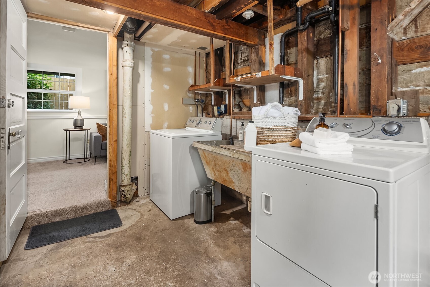 5519 18th Avenue S, Seattle, WA 98108