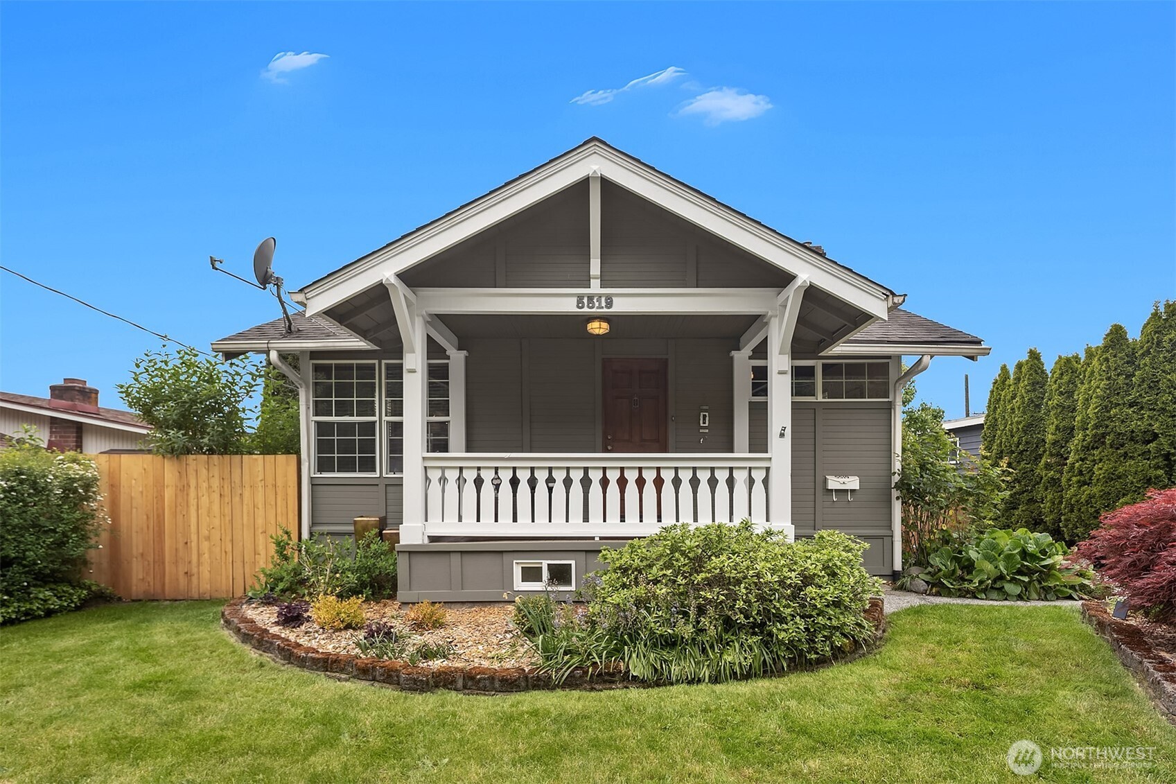 5519 18th Avenue S, Seattle, WA 98108