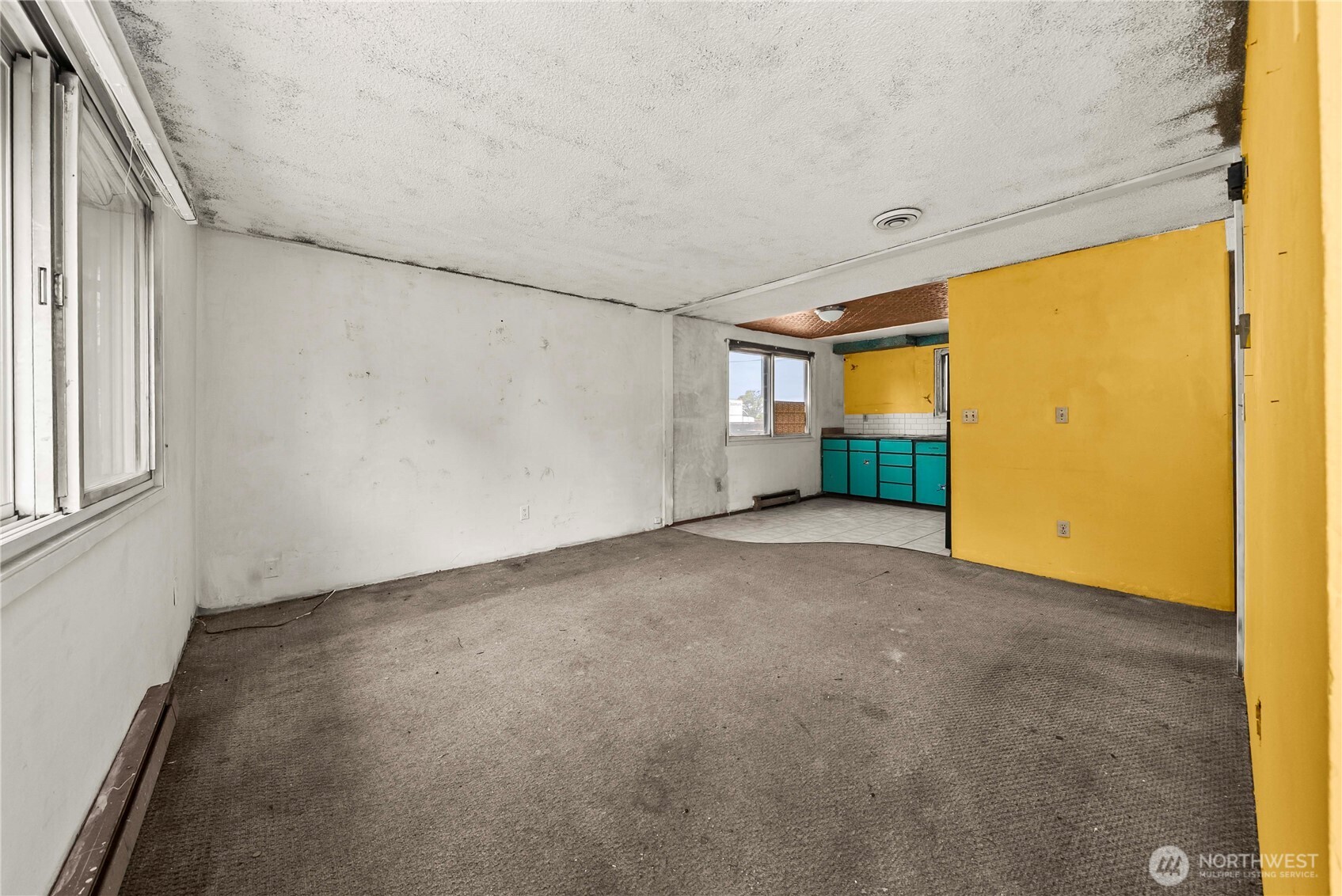 6919 Carleton Avenue S, Seattle, WA 98108