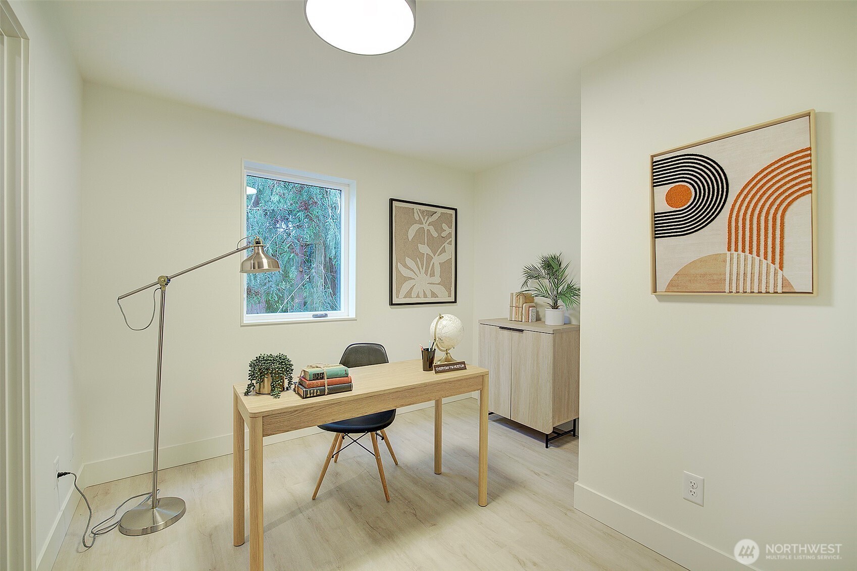 7912 34th Avenue SW, Seattle, WA 98126