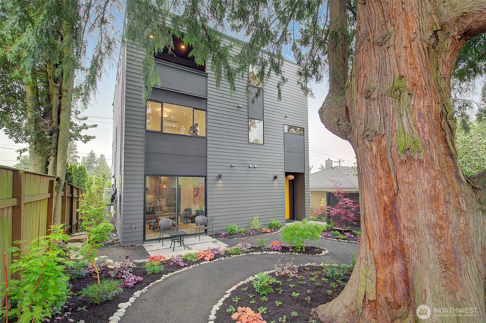 7912 34th Avenue SW, Seattle, WA 98126