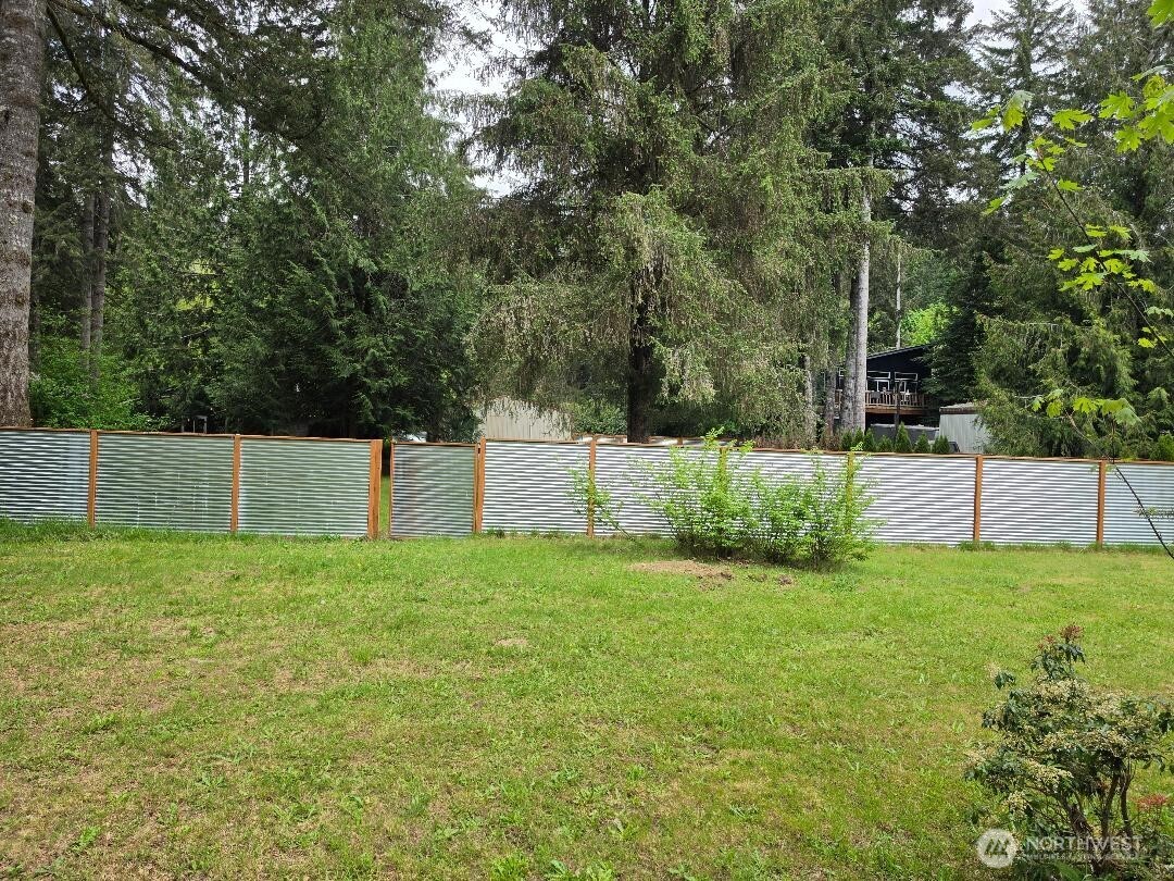 140 NE Evergreen Drive , Tahuya, WA 98588